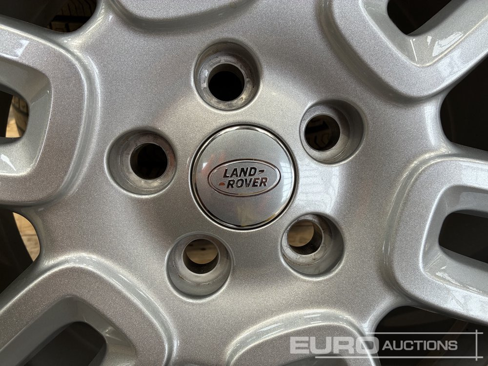 Continental Cross Contact 255/65R19 Tyre & Land Rover Rims to Land Rover Defender (5 of) (Delivery Miles Only) - Tire: picture 5 Continental Cross Contact 255/65R19 Tyre & Land Rover Rims to Land Rover Defender (5 of) (Delivery Miles Only) - Tire: picture 5