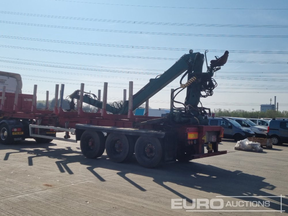 Crane Freuhauf Tri Axle Timber Trailer, Rear Mounted Crane - Timber semi-trailer: picture 3 Crane Freuhauf Tri Axle Timber Trailer, Rear Mounted Crane - Timber semi-trailer: picture 3