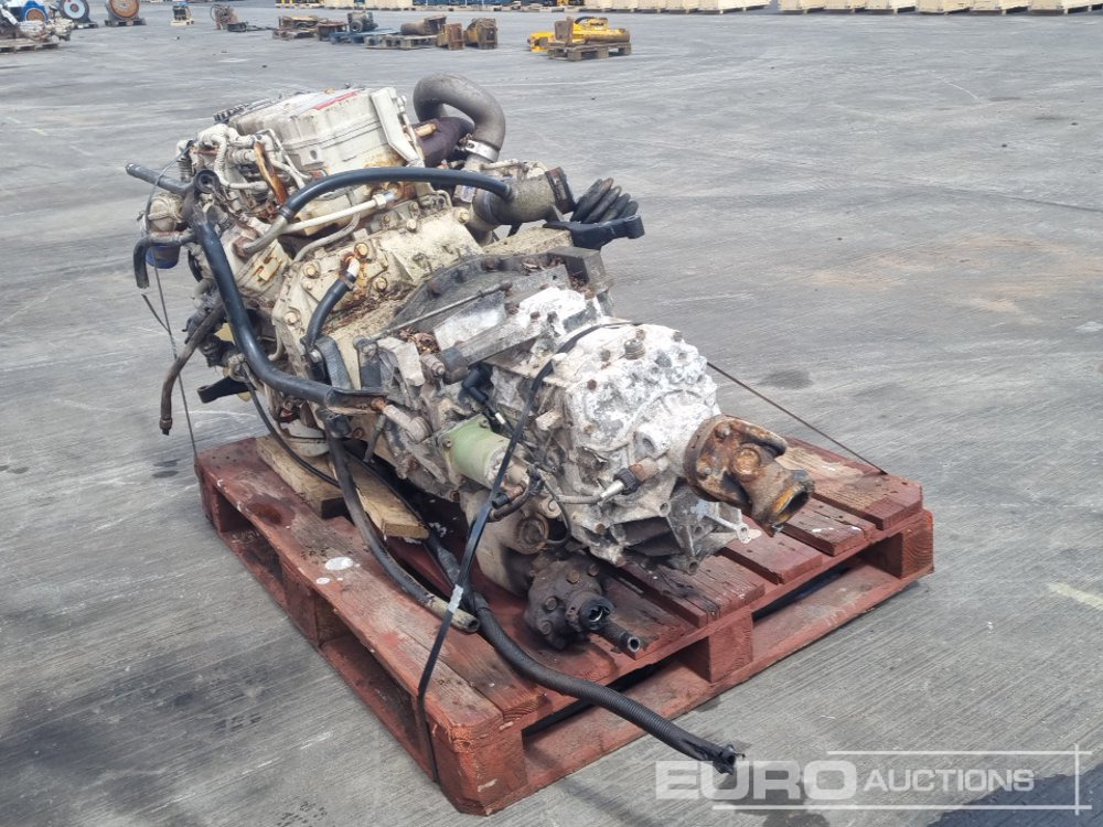 Cummins 4 Cylinder Engine, Gearbox - Engine: picture 3 Cummins 4 Cylinder Engine, Gearbox - Engine: picture 3