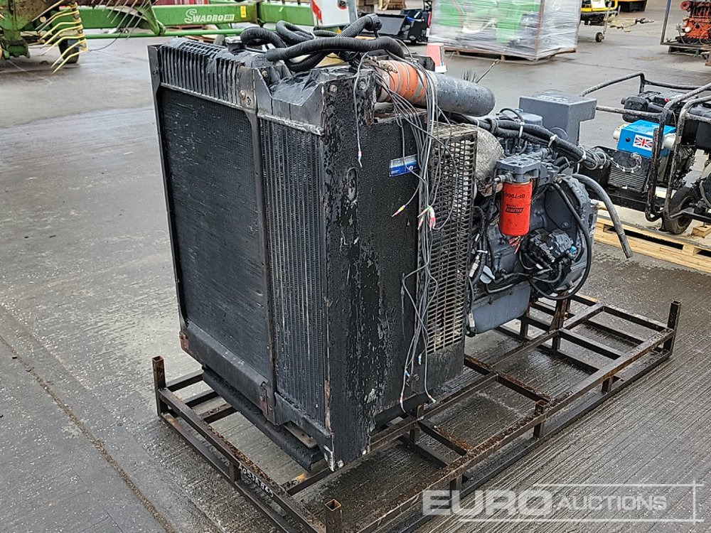 Cummins 6 Cylinder Enginne - Engine: picture 1 Cummins 6 Cylinder Enginne - Engine: picture 1