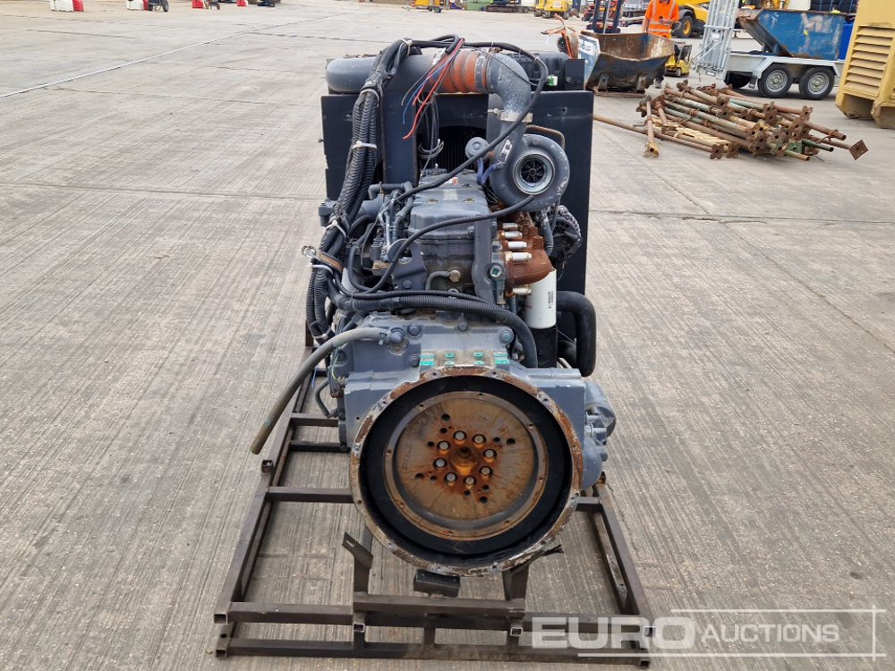 Cummins 6 Cylinder Engne - Engine: picture 4 Cummins 6 Cylinder Engne - Engine: picture 4
