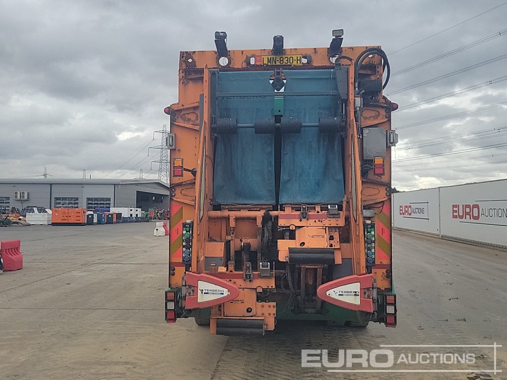Dennis 6x2 Mid Lift Refuse Lorry, 360 Camera, Automatic Gearbox - Garbage truck: picture 4 Dennis 6x2 Mid Lift Refuse Lorry, 360 Camera, Automatic Gearbox - Garbage truck: picture 4