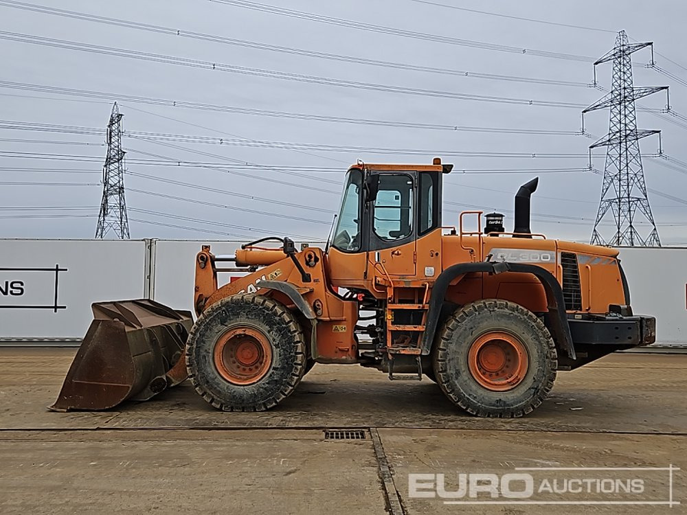 Doosan DL300 - Wheel loader: picture 2 Doosan DL300 - Wheel loader: picture 2