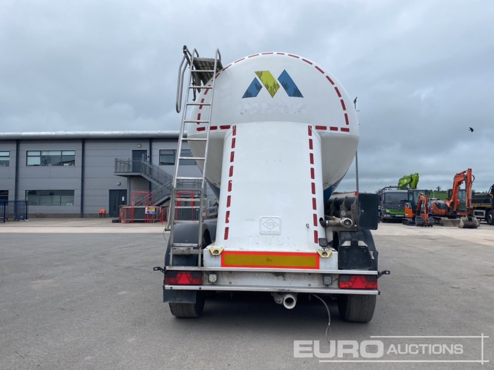 Feldbinder Tri Axle Cement Trailer, BPW Axles - Tank semi-trailer: picture 4 Feldbinder Tri Axle Cement Trailer, BPW Axles - Tank semi-trailer: picture 4