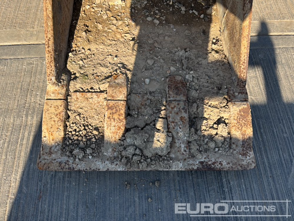 Geith 36" Digging Bucket 90mm Pin to suit 30 Ton Excavator - Bucket: picture 5 Geith 36" Digging Bucket 90mm Pin to suit 30 Ton Excavator - Bucket: picture 5