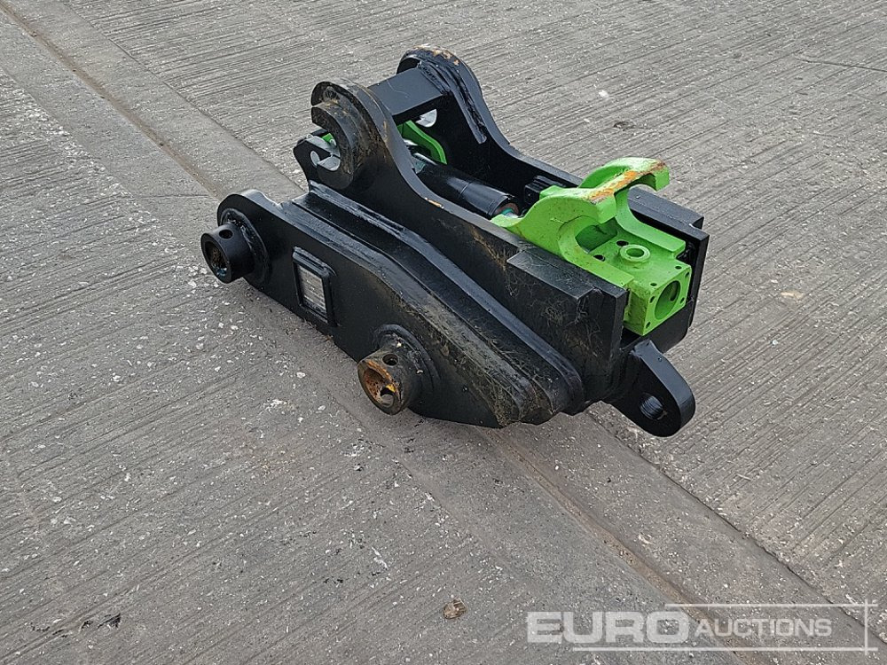 Geith Hydraulic QH 45mm Pin to suit 4-6 Ton Excavator - Quick coupler: picture 3 Geith Hydraulic QH 45mm Pin to suit 4-6 Ton Excavator - Quick coupler: picture 3