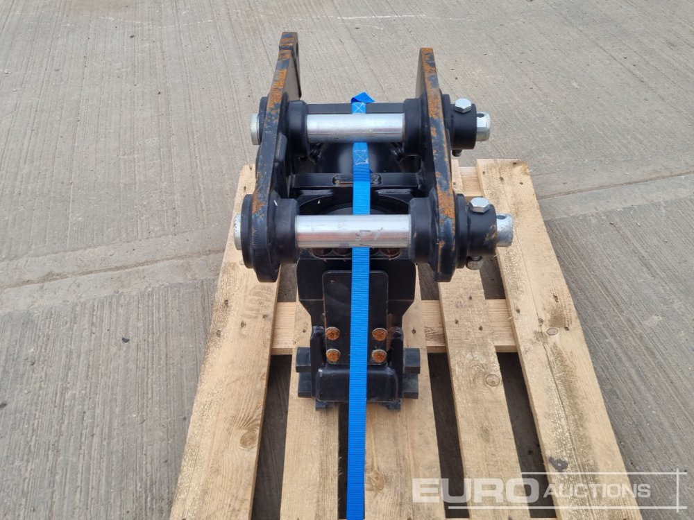 Geith Hydraulic Tilt Rotator 45mm Pin to suit 4-6 Ton Excavator - Quick coupler: picture 4 Geith Hydraulic Tilt Rotator 45mm Pin to suit 4-6 Ton Excavator - Quick coupler: picture 4