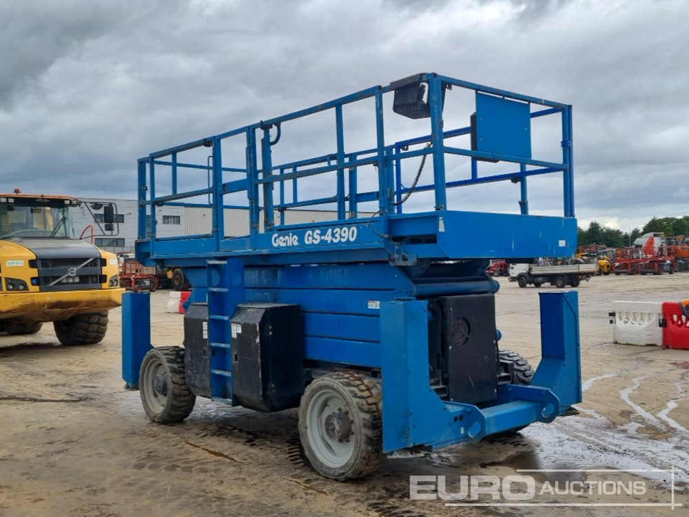 Aerial platform Genie GS4390: picture 7