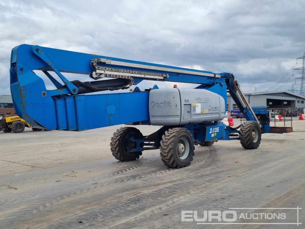 Genie Z-135 - Aerial platform: picture 5 Genie Z-135 - Aerial platform: picture 5