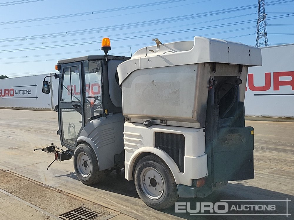 Hako Citymaster 1200 4x2 Sweeper Lorry (Not Road Registered, Reg Docs Are NOT Available) - Road sweeper: picture 3 Hako Citymaster 1200 4x2 Sweeper Lorry (Not Road Registered, Reg Docs Are NOT Available) - Road sweeper: picture 3
