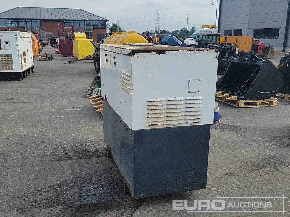 Harrington 12.5kVA Generator, Kubota Engine - Generator set: picture 3 Harrington 12.5kVA Generator, Kubota Engine - Generator set: picture 3