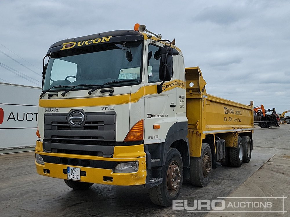 Hino 700-3213 - Tipper: picture 1 Hino 700-3213 - Tipper: picture 1