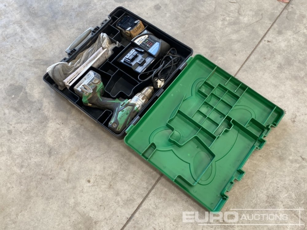 Hitachi DV18DL 18 Volt Cordless Drill, 2x Batterys, Charger, Case & Milwaukee Power Tool Cases (4 of) - Construction equipment: picture 3 Hitachi DV18DL 18 Volt Cordless Drill, 2x Batterys, Charger, Case & Milwaukee Power Tool Cases (4 of) - Construction equipment: picture 3