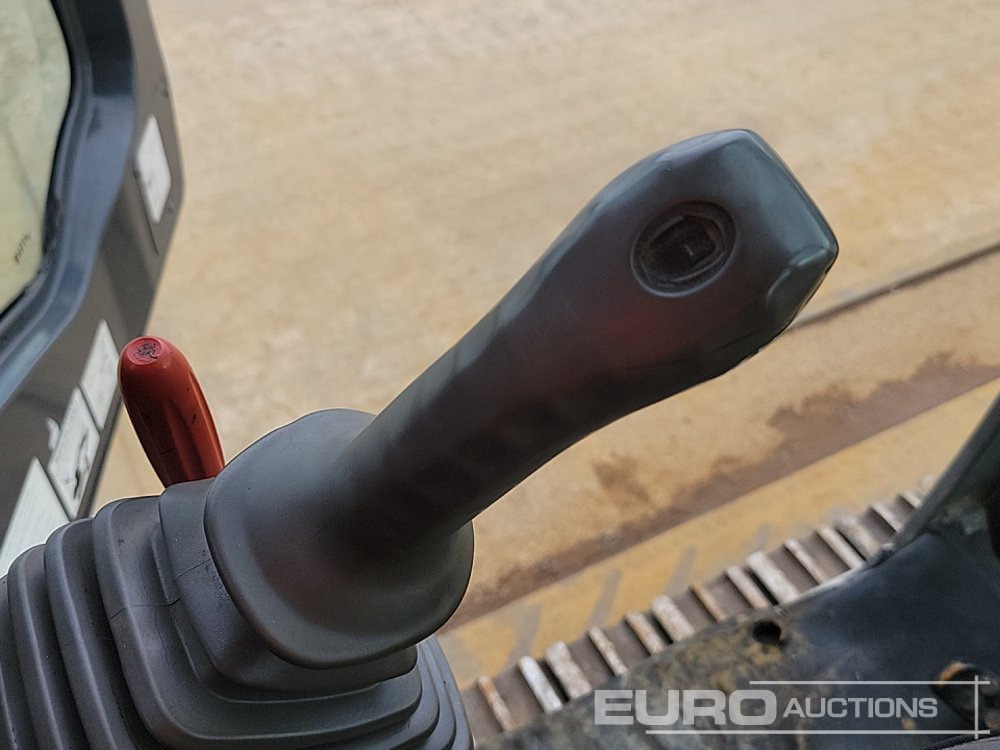 Crawler excavator Hitachi ZX250LC-3: picture 49