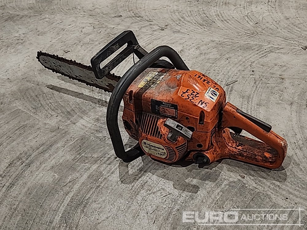 Husqvarna Petrol Chansaw - Workshop equipment: picture 4 Husqvarna Petrol Chansaw - Workshop equipment: picture 4