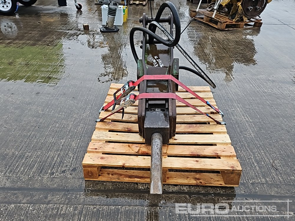 Hydraulic Breaker 45mm Pin to suit 4-6 Ton Excavator - Hydraulic hammer: picture 4 Hydraulic Breaker 45mm Pin to suit 4-6 Ton Excavator - Hydraulic hammer: picture 4