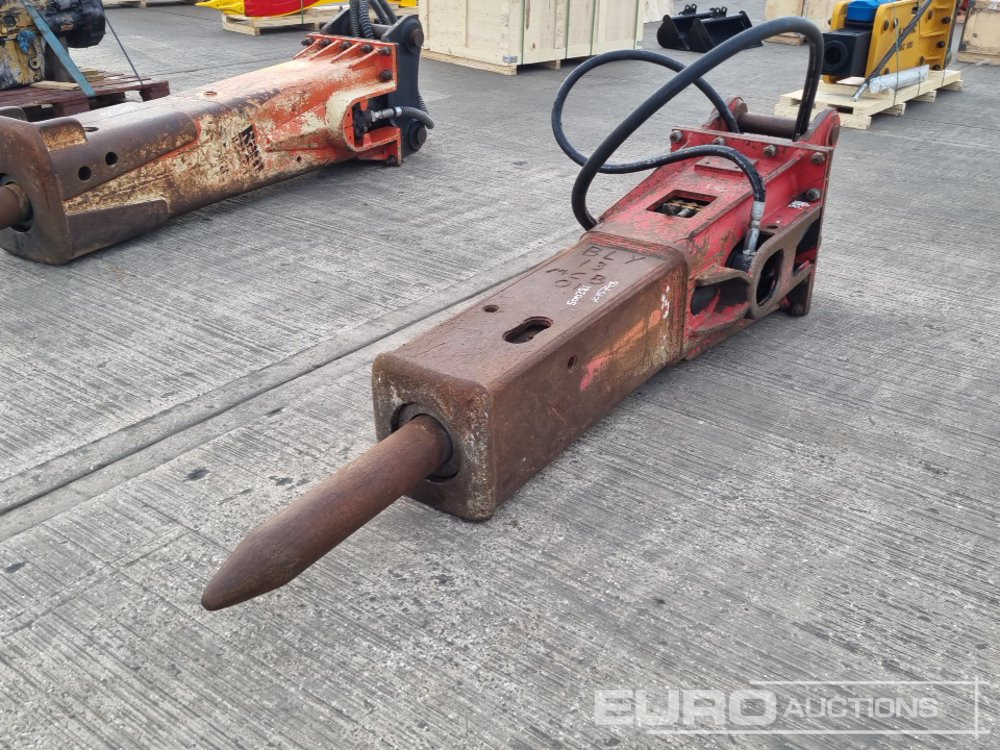 Hydraulic Breaker 65mm Pin to suit 13 Ton Excavator - Hydraulic hammer: picture 1 Hydraulic Breaker 65mm Pin to suit 13 Ton Excavator - Hydraulic hammer: picture 1