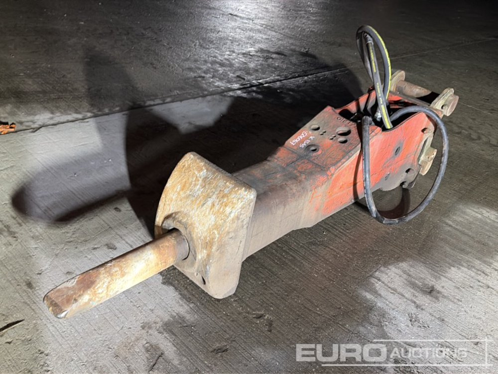 Hydraulic Breaker 80mm Pin to suit 20 Ton Excavator - Hydraulic hammer: picture 1 Hydraulic Breaker 80mm Pin to suit 20 Ton Excavator - Hydraulic hammer: picture 1