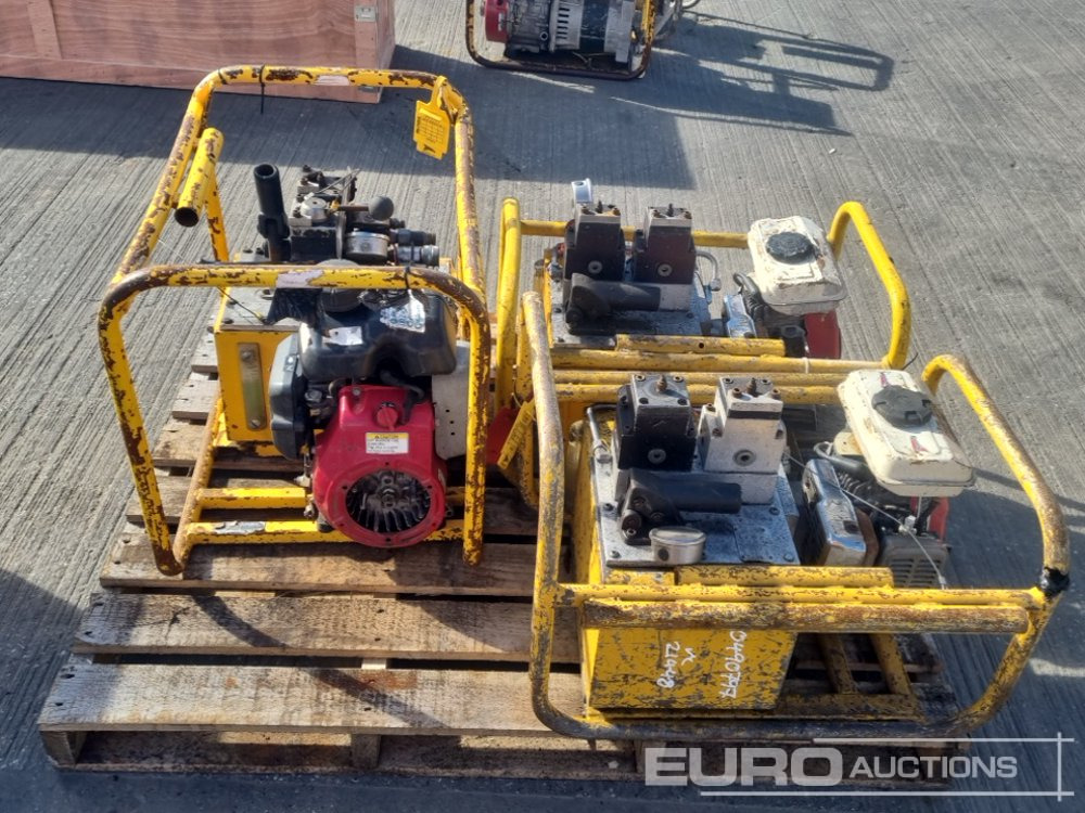 Hydraulic Pump, Honda Engine (3 of) - Construction equipment: picture 4 Hydraulic Pump, Honda Engine (3 of) - Construction equipment: picture 4
