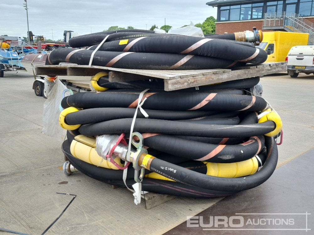 IVG Selection of Various Size Floating Rubber Hoses & Fittings (3 Pallets of), Tension Netting & Ropes System (5 Pallets of) - Construction equipment: picture 4 IVG Selection of Various Size Floating Rubber Hoses & Fittings (3 Pallets of), Tension Netting & Ropes System (5 Pallets of) - Construction equipment: picture 4
