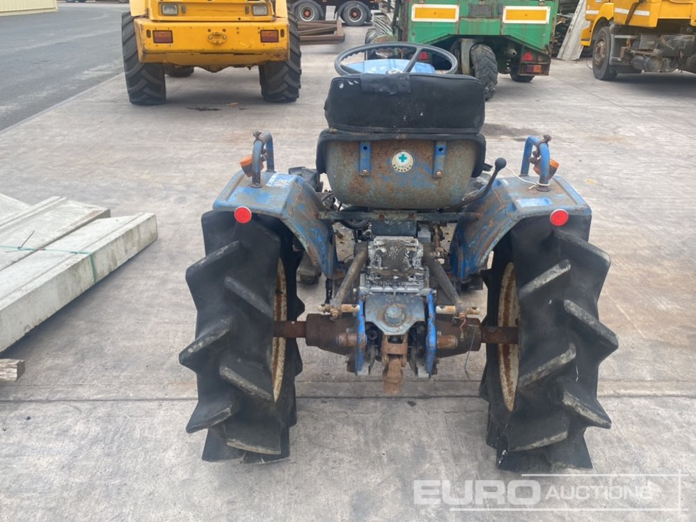 Iseki 4WD Compact Tractor - Compact tractor: picture 4 Iseki 4WD Compact Tractor - Compact tractor: picture 4