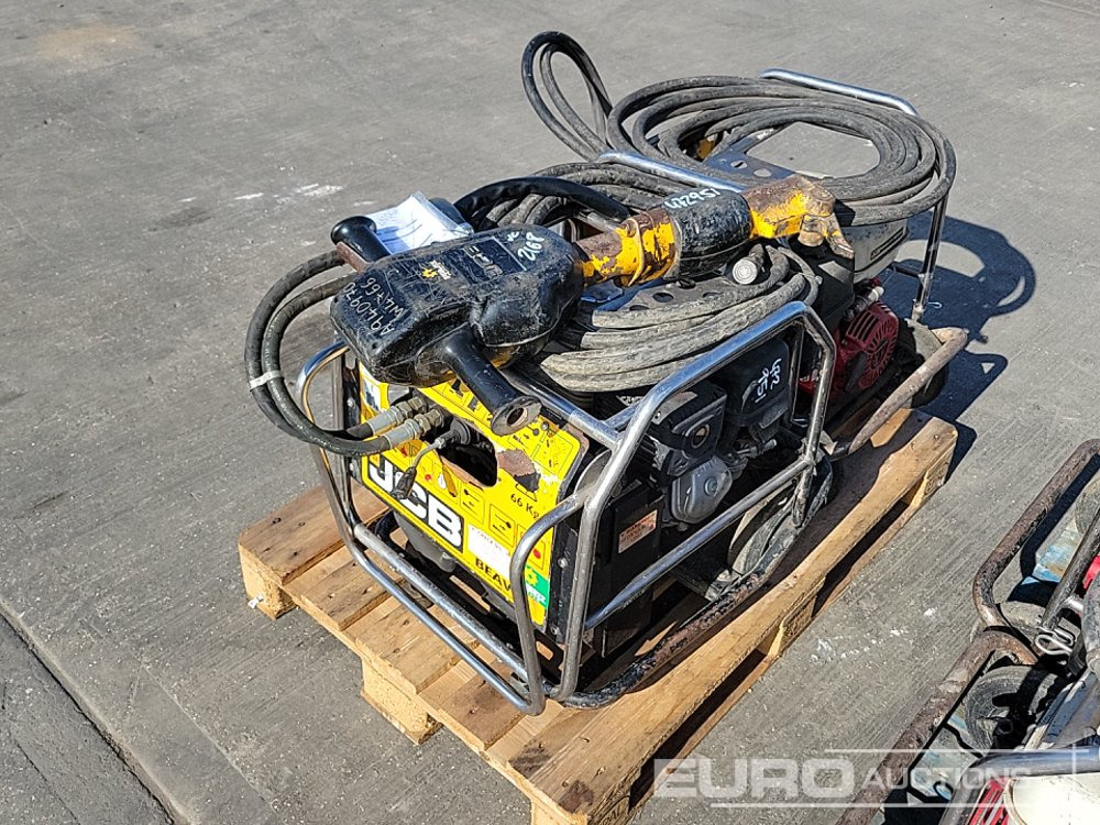 JCB Beaver - Asphalt machine: picture 1 JCB Beaver - Asphalt machine: picture 1