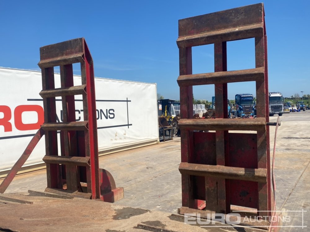 Farm trailer JPM Twin Axle Low Loader, Hydraulic Brakes, Ramps: picture 13