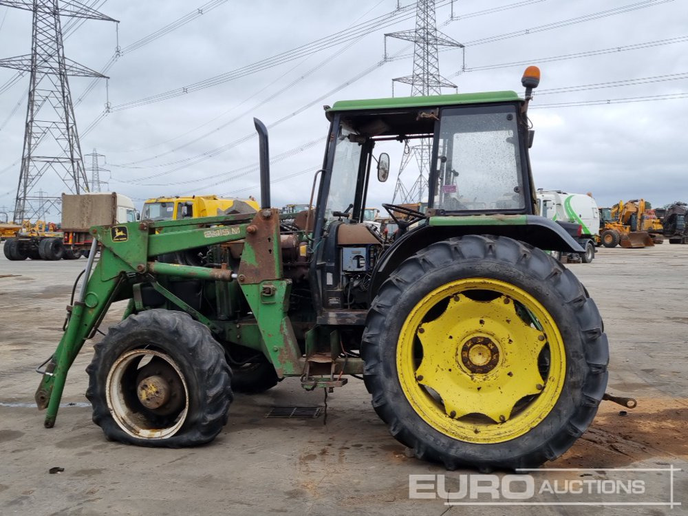 John Deere 245M - Farm tractor: picture 2 John Deere 245M - Farm tractor: picture 2