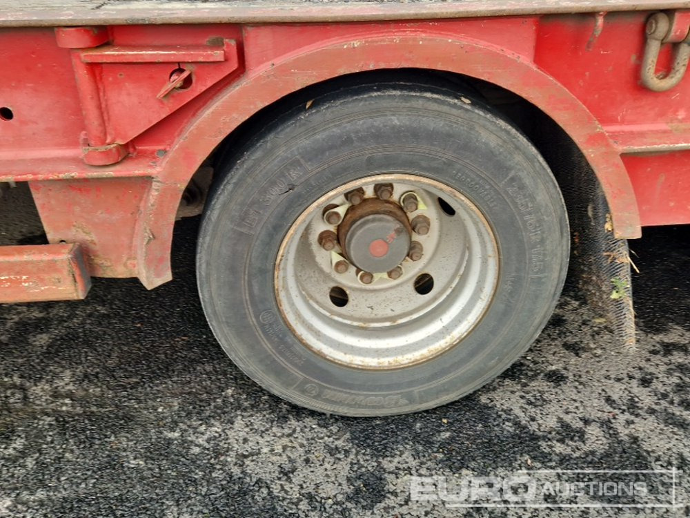 King GTS44 - Low loader semi-trailer: picture 5 King GTS44 - Low loader semi-trailer: picture 5