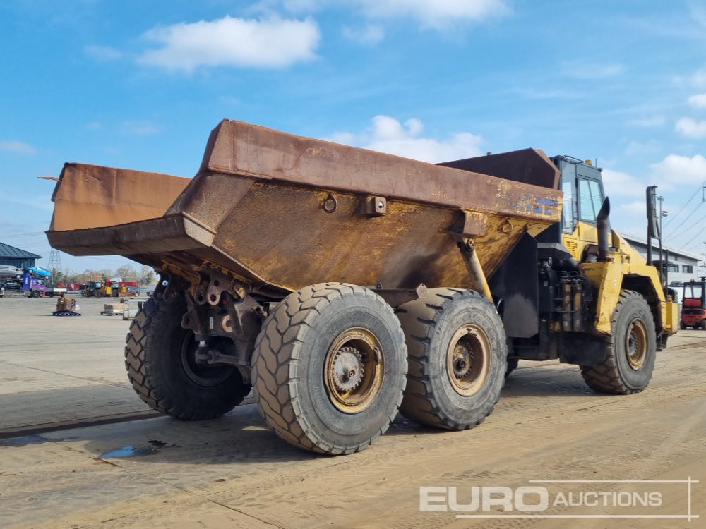 Komatsu HM300-2 - Articulated dumper: picture 5 Komatsu HM300-2 - Articulated dumper: picture 5