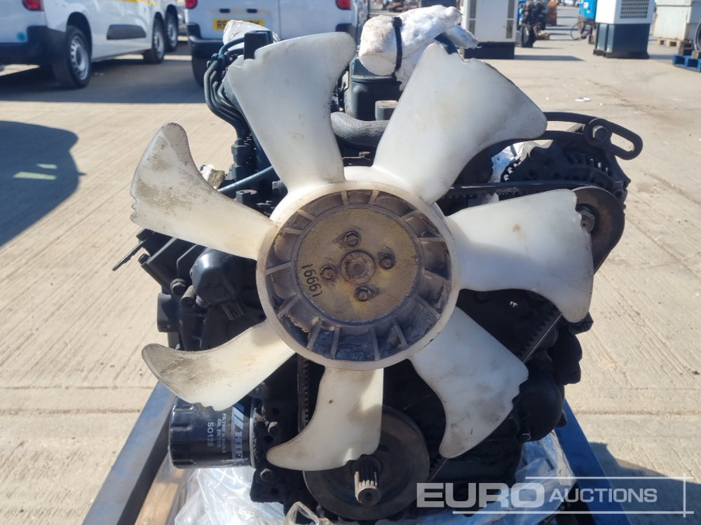 Kubota 4 Cylinder Engine - Engine: picture 5 Kubota 4 Cylinder Engine - Engine: picture 5