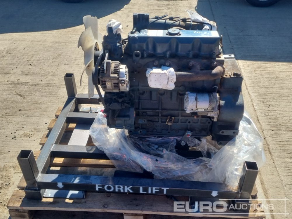 Kubota 4 Cylinder Engine - Engine: picture 1 Kubota 4 Cylinder Engine - Engine: picture 1