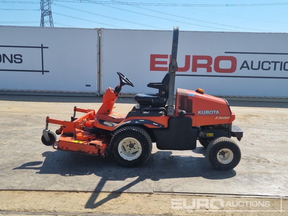 Kubota F3680 - Garden mower: picture 2 Kubota F3680 - Garden mower: picture 2
