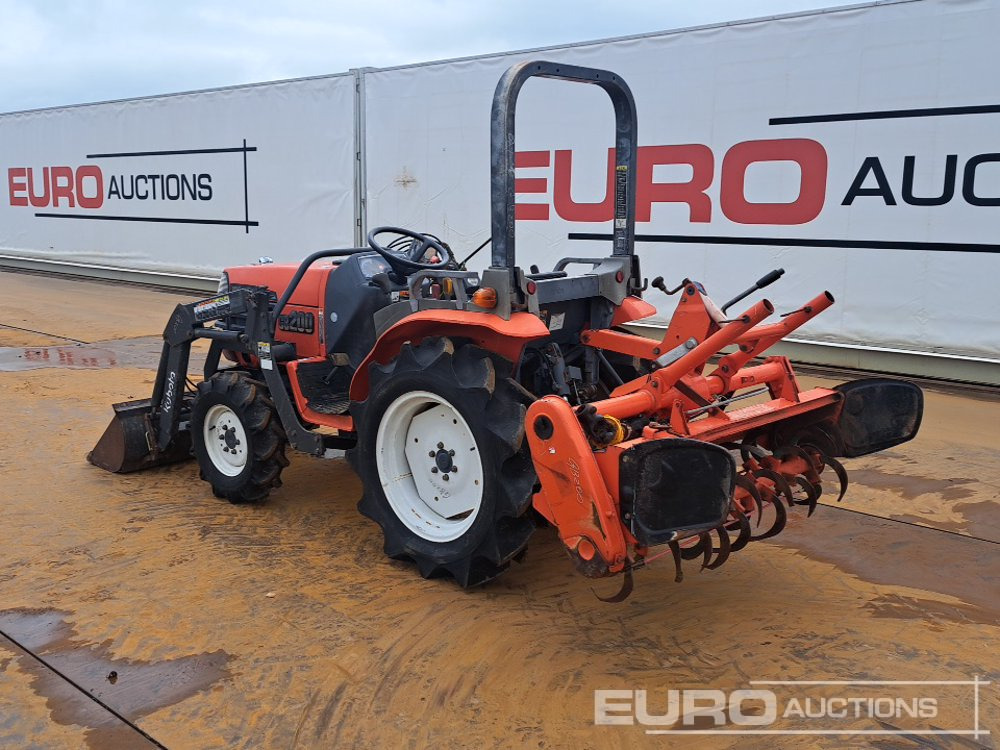 Kubota GB200 - Compact tractor: picture 3 Kubota GB200 - Compact tractor: picture 3