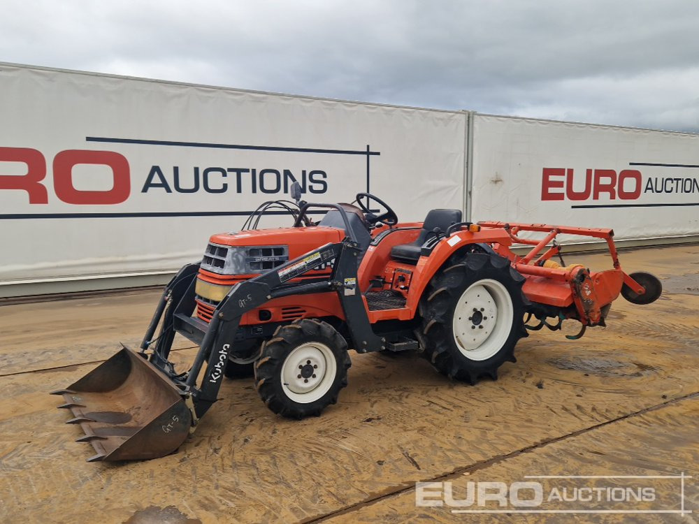 Kubota GT5 - Compact tractor: picture 1 Kubota GT5 - Compact tractor: picture 1