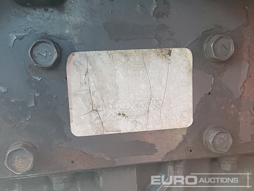 Compact tractor Kubota L4200: picture 43