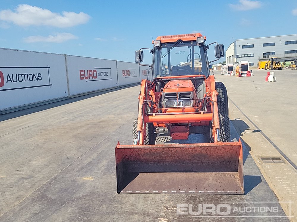 Compact tractor Kubota L4200: picture 8