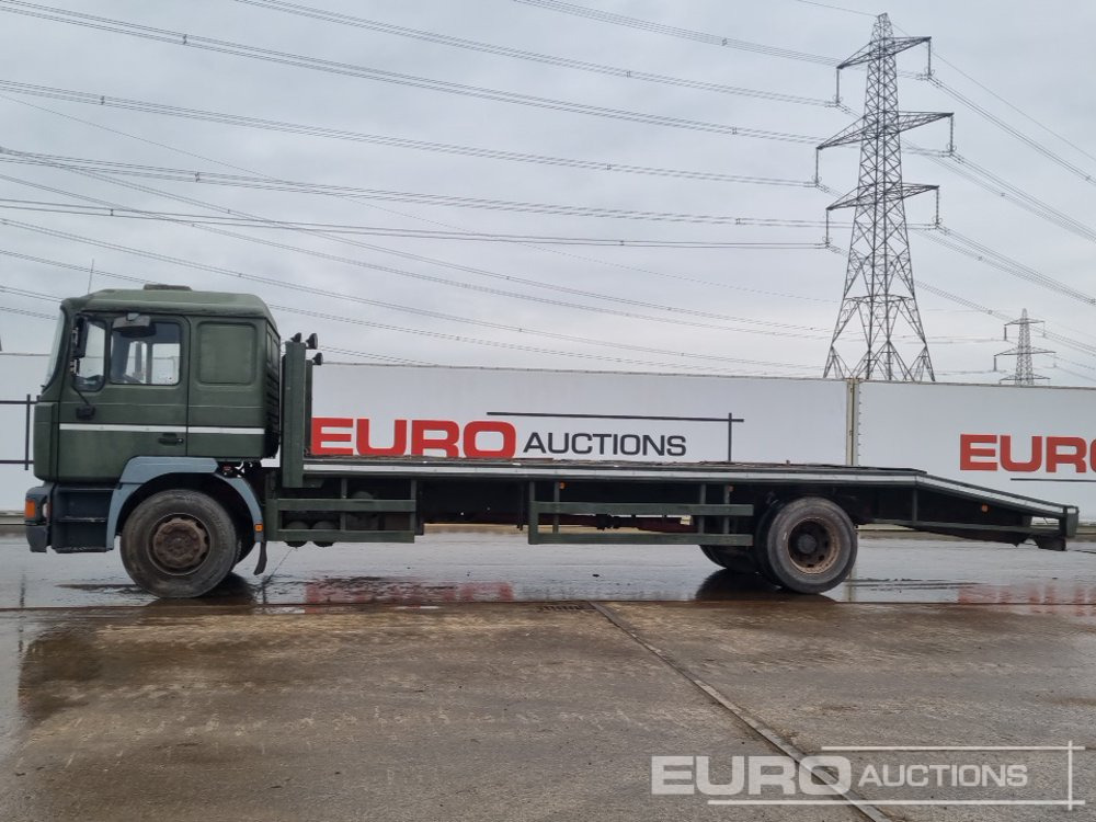 MAN 18.224 - Dropside/ Flatbed truck: picture 2 MAN 18.224 - Dropside/ Flatbed truck: picture 2