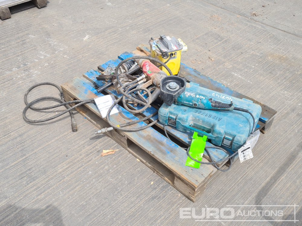 Makita 110Volt Angle Grinder, Makita 110Volt Drill, 110Volt Transformer, Pneumatic Hand Held Breaker, Hydraulic Impact Wrench (2 of) - Construction equipment: picture 5 Makita 110Volt Angle Grinder, Makita 110Volt Drill, 110Volt Transformer, Pneumatic Hand Held Breaker, Hydraulic Impact Wrench (2 of) - Construction equipment: picture 5