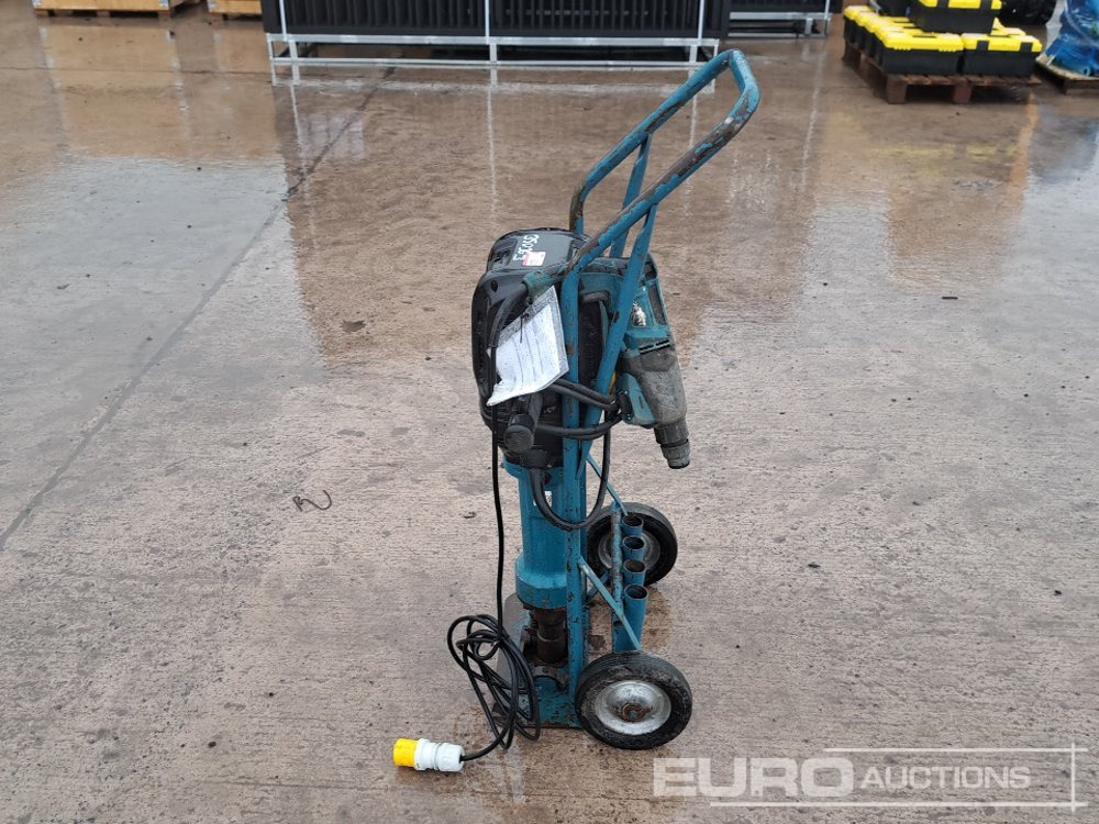 Makita 110v Hammer, Makita 110v Drill - Asphalt machine: picture 2 Makita 110v Hammer, Makita 110v Drill - Asphalt machine: picture 2