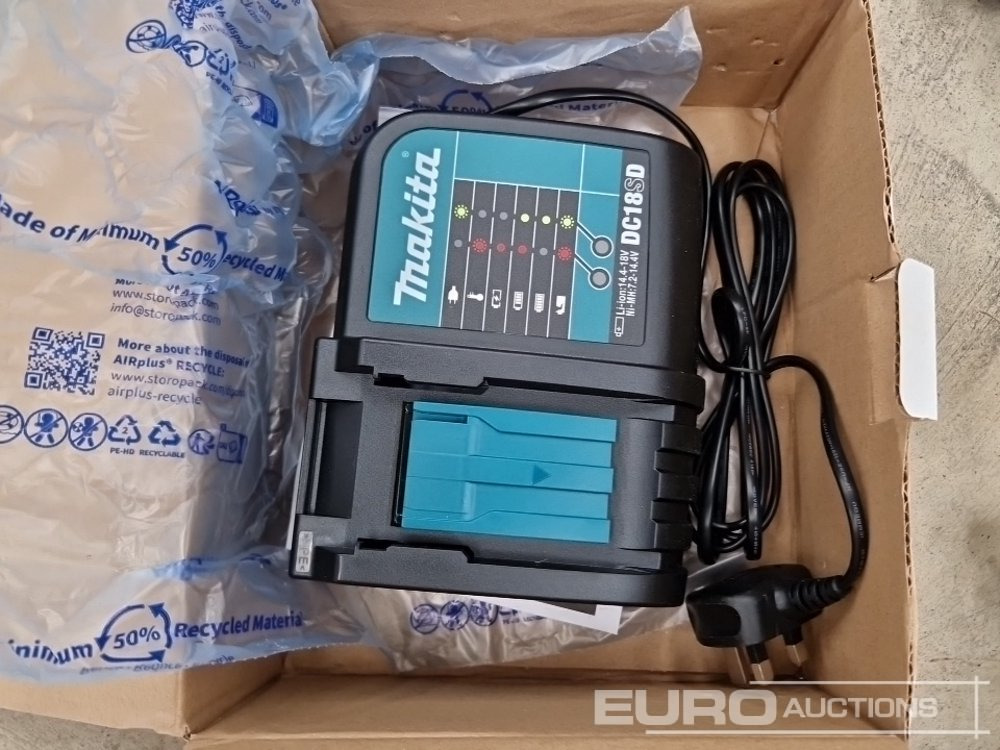 Makita 18v Drill and Impactor Set, Battery, 240v Charger - Construction equipment: picture 4 Makita 18v Drill and Impactor Set, Battery, 240v Charger - Construction equipment: picture 4