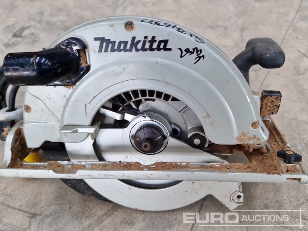 Makita 5903R 110 Volt Circular Saw - Construction equipment: picture 5 Makita 5903R 110 Volt Circular Saw - Construction equipment: picture 5