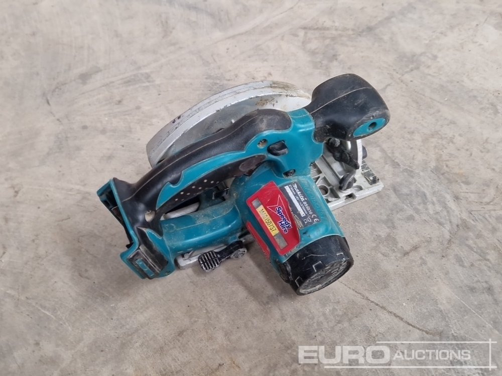 Makita BSS610 18 Volt Cordless Circular Saw (Body & Case Only) - Construction equipment: picture 2 Makita BSS610 18 Volt Cordless Circular Saw (Body & Case Only) - Construction equipment: picture 2