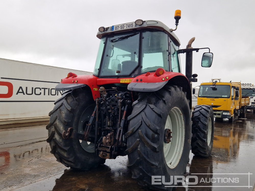 Massey Ferguson 6470 Dyna-6 - Farm tractor: picture 5 Massey Ferguson 6470 Dyna-6 - Farm tractor: picture 5