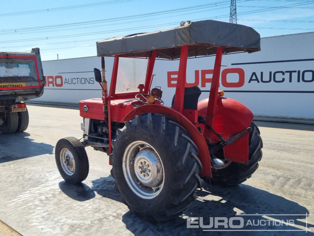 Massey Ferguson MF135 - Farm tractor: picture 3 Massey Ferguson MF135 - Farm tractor: picture 3
