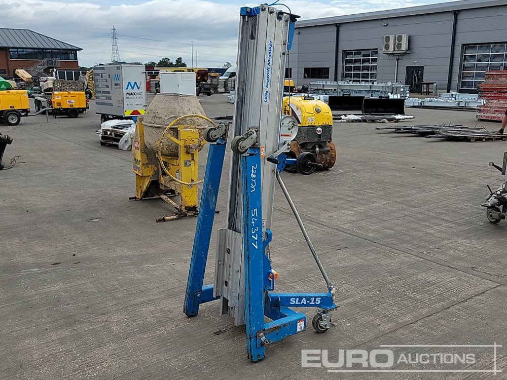 2014 Genie SLA-15 - Material handling equipment: picture 1 2014 Genie SLA-15 - Material handling equipment: picture 1