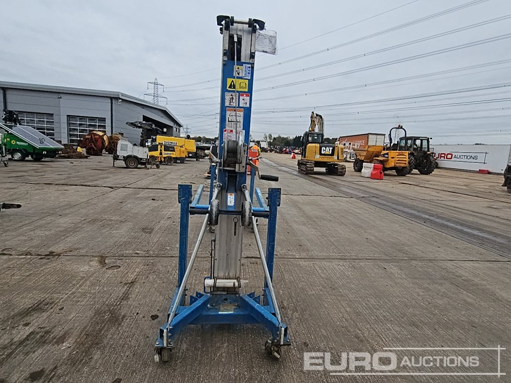 2016 Genie SLA-10 - Material handling equipment: picture 4 2016 Genie SLA-10 - Material handling equipment: picture 4