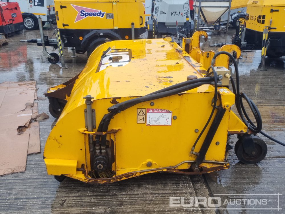 2017 JCB SC240 - Material handling equipment: picture 2 2017 JCB SC240 - Material handling equipment: picture 2