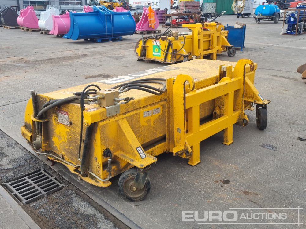 2019 JCB SC240 - Material handling equipment: picture 3 2019 JCB SC240 - Material handling equipment: picture 3