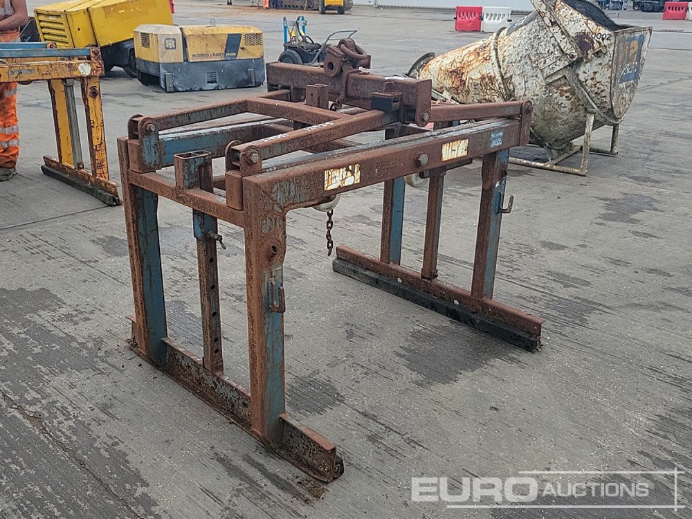 Conquip Block Grab to suit Crane - Material handling equipment: picture 1 Conquip Block Grab to suit Crane - Material handling equipment: picture 1